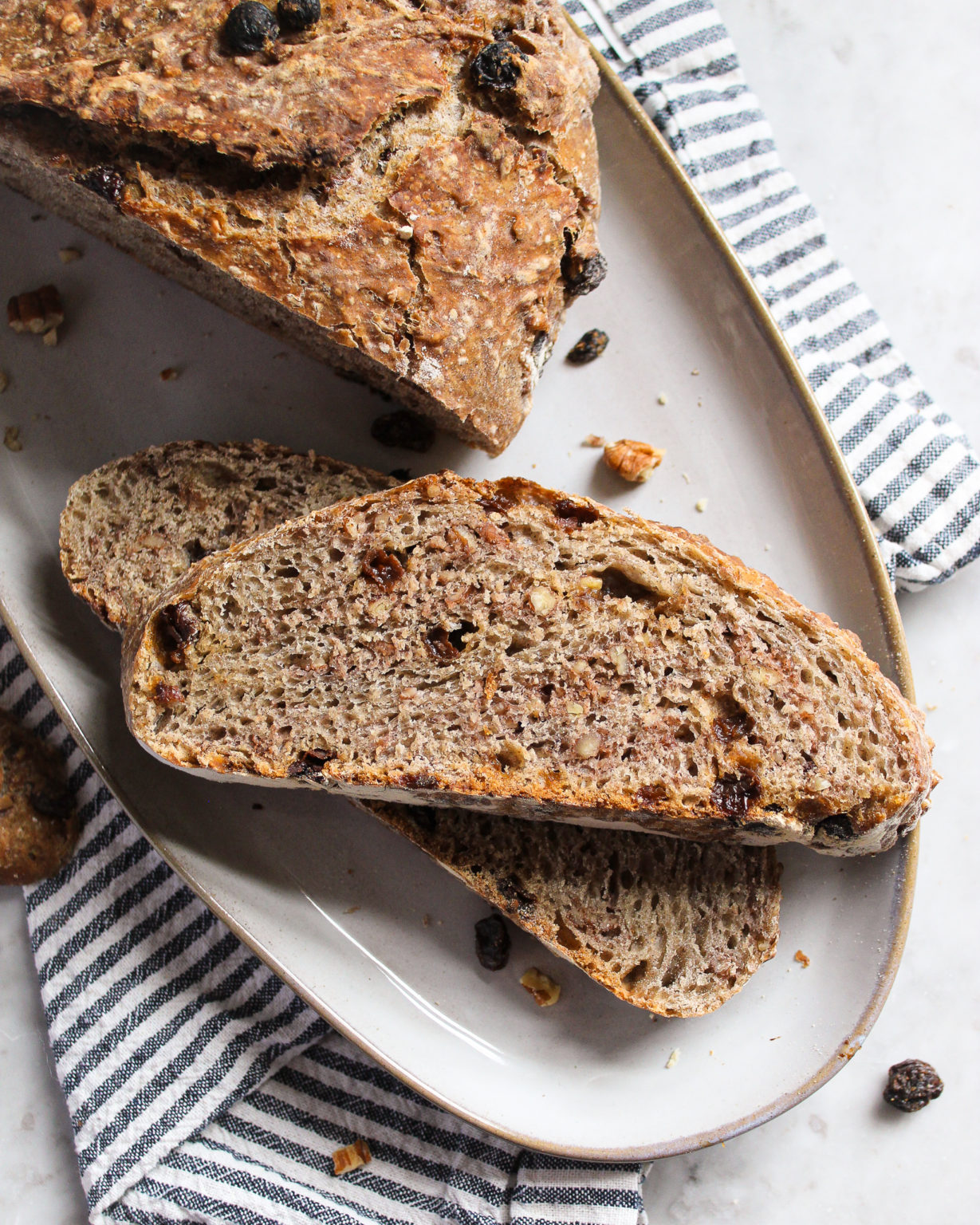 Cinnamon Raisin Pecan Bread - Midwest Southerner